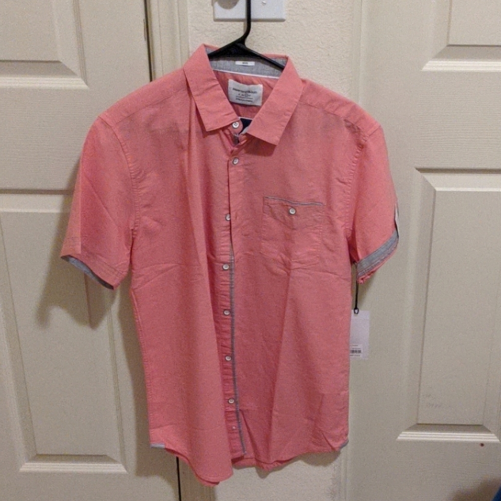Men's shirt